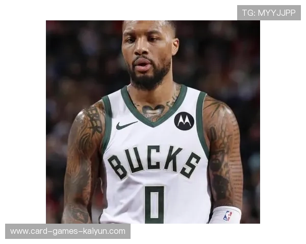 利拉德超远压哨,密尔沃基上演惊天好戏 利拉德超远压哨,密尔沃基上演惊天好戏