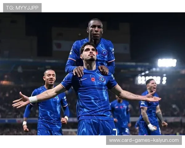 切尔西替补锋线在关键时刻攻破对手大门