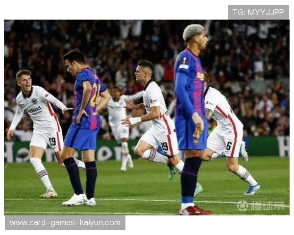 巴萨中场组织精妙，联赛与欧战并肩推进