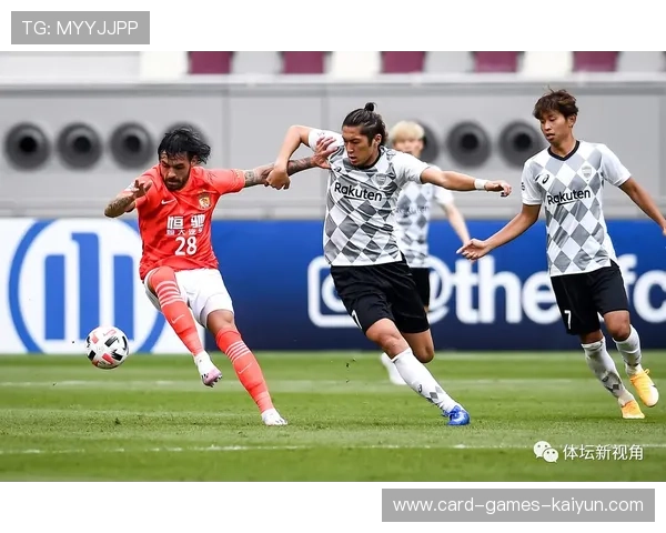 拉菲尼亚补射禁区内完成反超