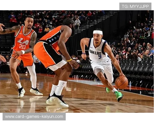 独行侠后场组合逐渐磨合，争冠憧憬再起波澜